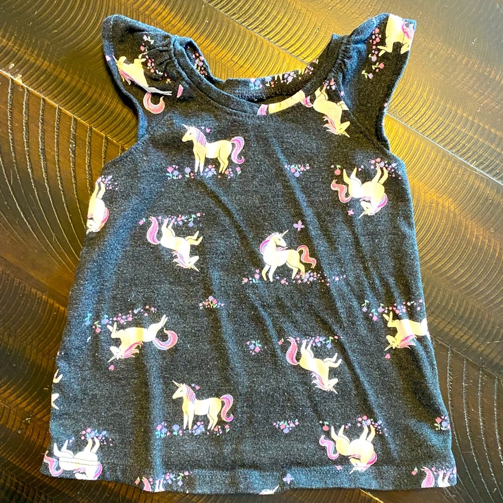 Flutter-sleeve unicorn top